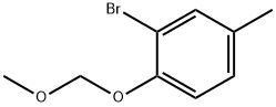 2-Bromo-1-(methoxymethoxy)-4-methylbenzene
