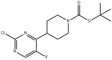 tert-Butyl-4-(2-chloro-5-fluoropyrimidin-4-yl)piperidine-1-carboxylate